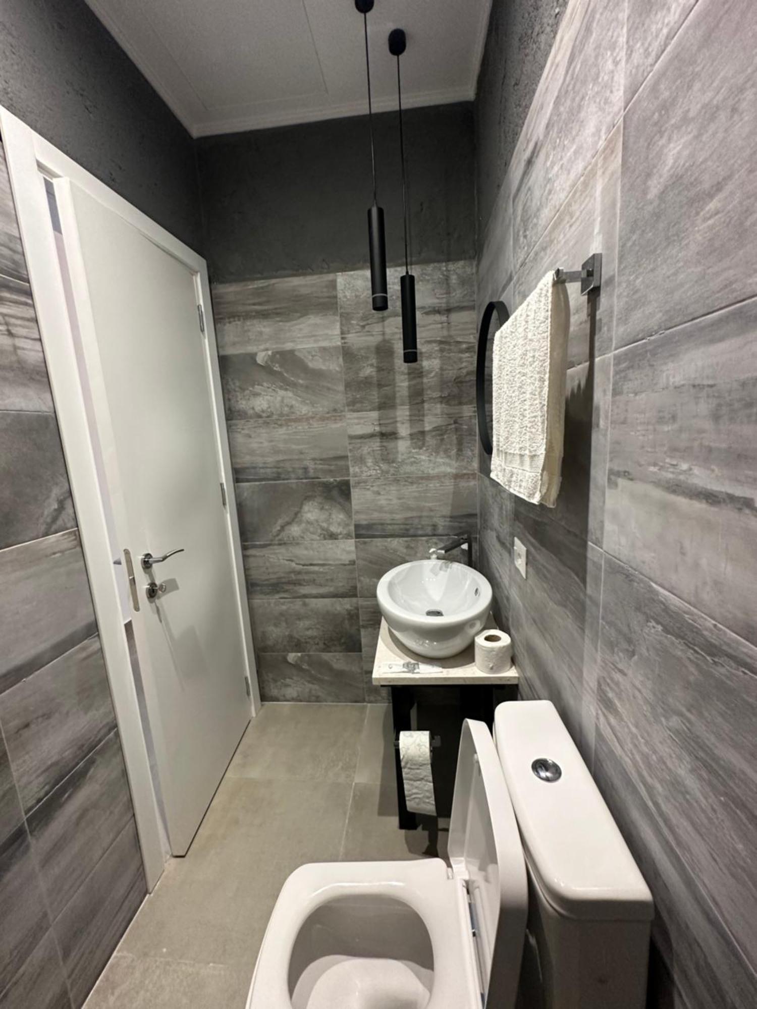 Central Comfort Suites Tirana Extérieur photo