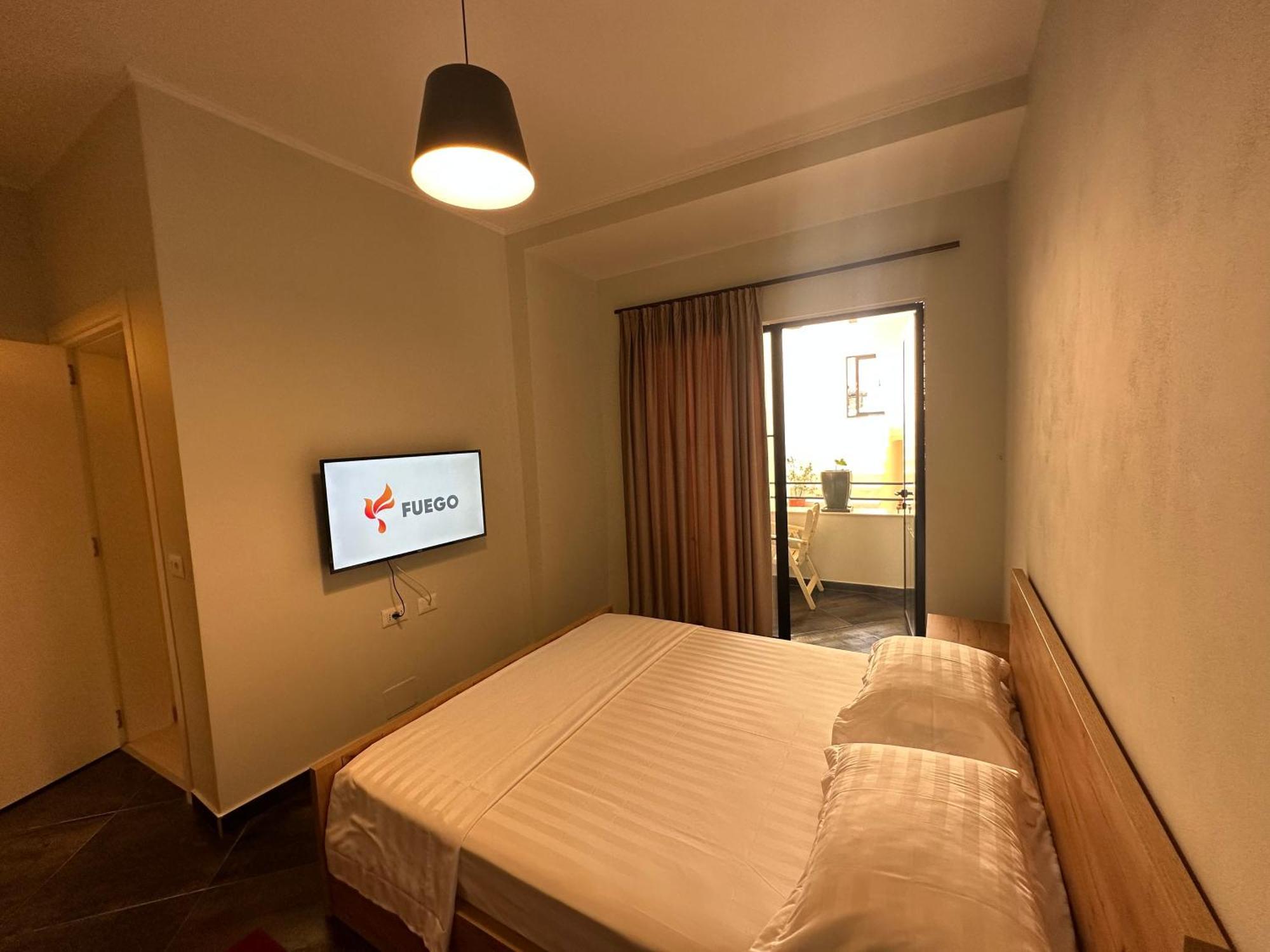 Central Comfort Suites Tirana Extérieur photo